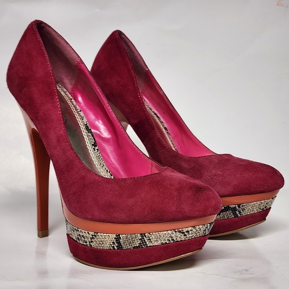 High heels 👠 heel 5.5"  size 6M - Picture 2 of 12